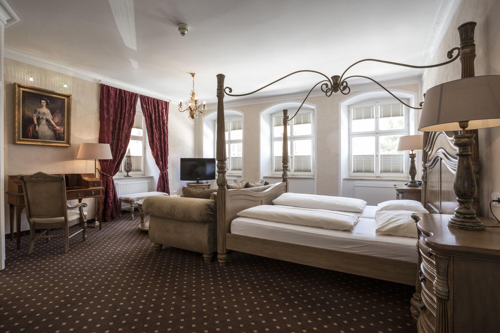 Meiser Altstadt Hotel دينكلسبهل المظهر الخارجي الصورة