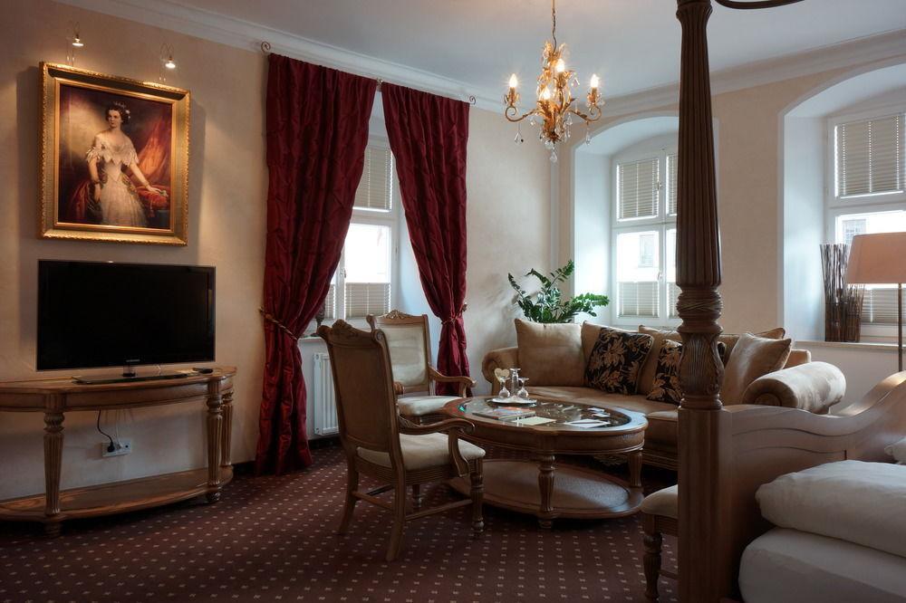 Meiser Altstadt Hotel دينكلسبهل المظهر الخارجي الصورة